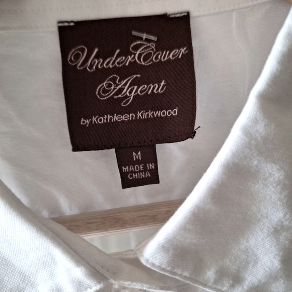 Kathleen Kirkwood - Dictrac Ease - Under Cover Agent - Off-White Shirttail - Picture 12 of 16